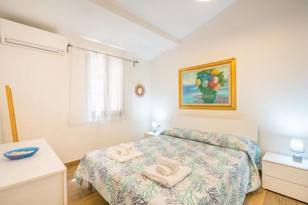 Villa Fenice . Terrazza Vista Mare . Ac Torre delle Stelle